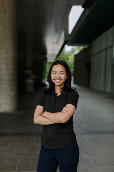 Esther Au